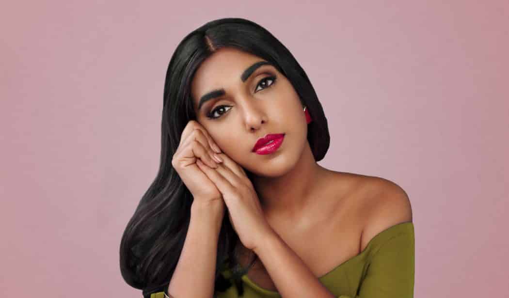 La poétesse Rupi Kaur à Montréal, Les ArtsZé